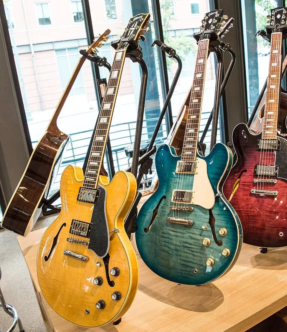 Gitara semi-hollow Gibson ES-355